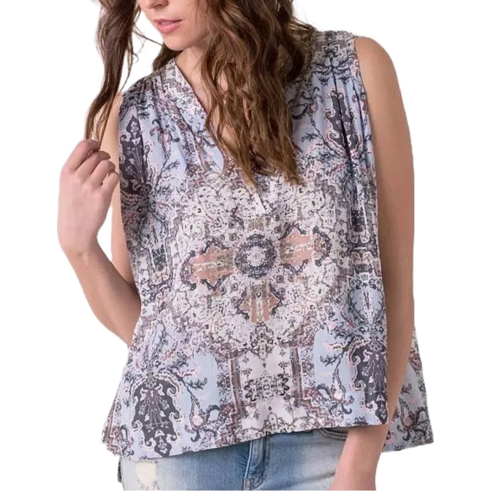 Free People Darcy Tank / Sleeveless Blouse in Pearl, Size Small